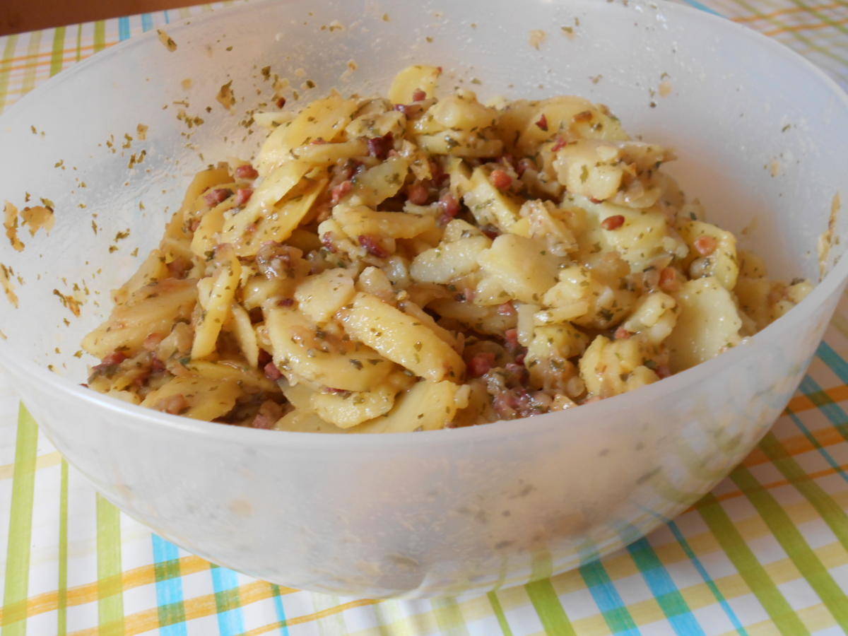 Kartoffelsalat mit Oel und Essig - Rezept - Bild Nr. 10267