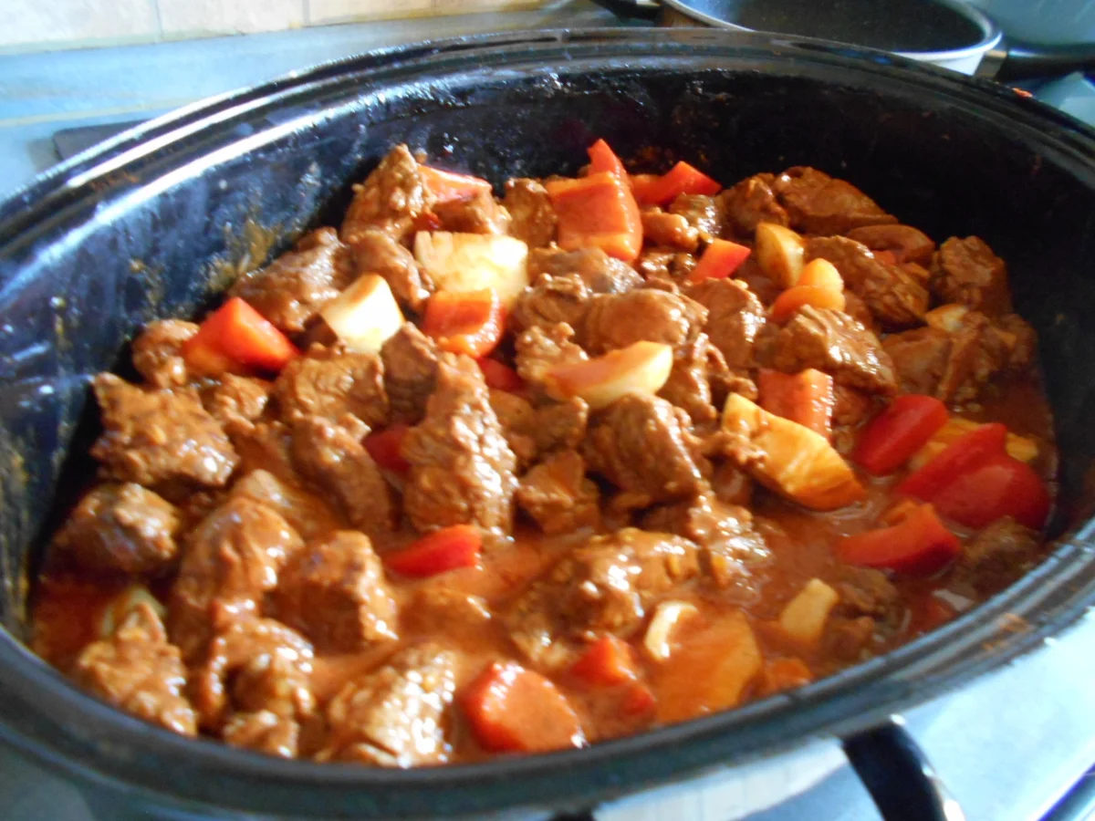 Rinder Gulasch (Summeten) vom Halsstück. - Rezept - Bild Nr. 16