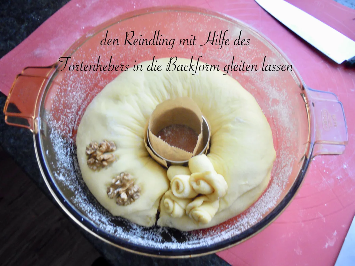 Rezept: Kärntner Reindling Bild Nr. 18 Kärntner Reindling - Rezept - Bild Nr. 18