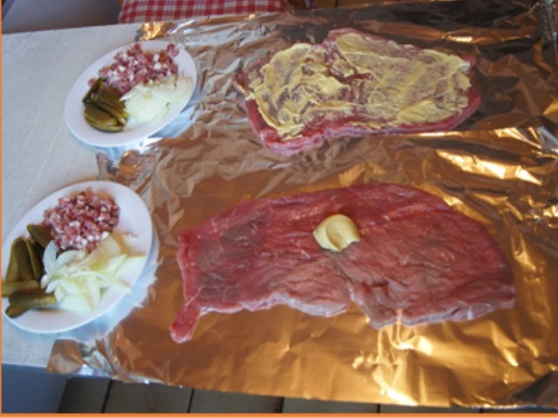 XL-Rinderrouladen mit herzhafter Gemüsesauce - Rezept - Bild Nr. 6