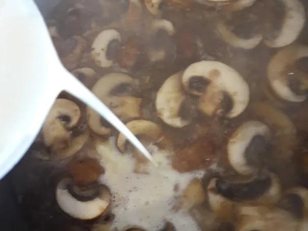 Rezept: Kräuterrahm - Champignons Bild Nr. 11 Kräuterrahm - Champignons - Rezept - Bild Nr. 11