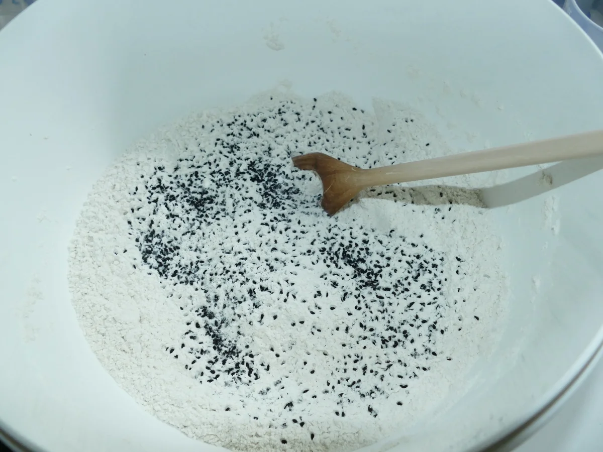 Schwarzkümmelbrot - Rezept - Bild Nr. 5