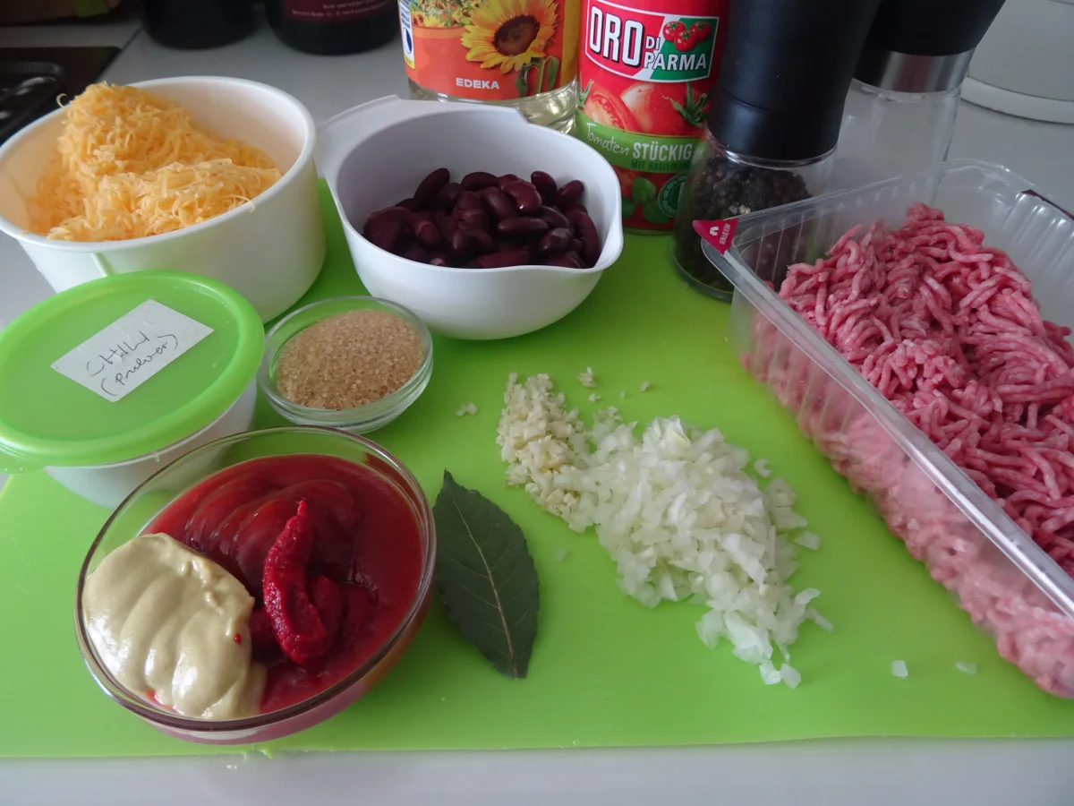 Sloppy Joe Sandwich mit Coleslaw und Ketchup - Rezept - Bild Nr. 7