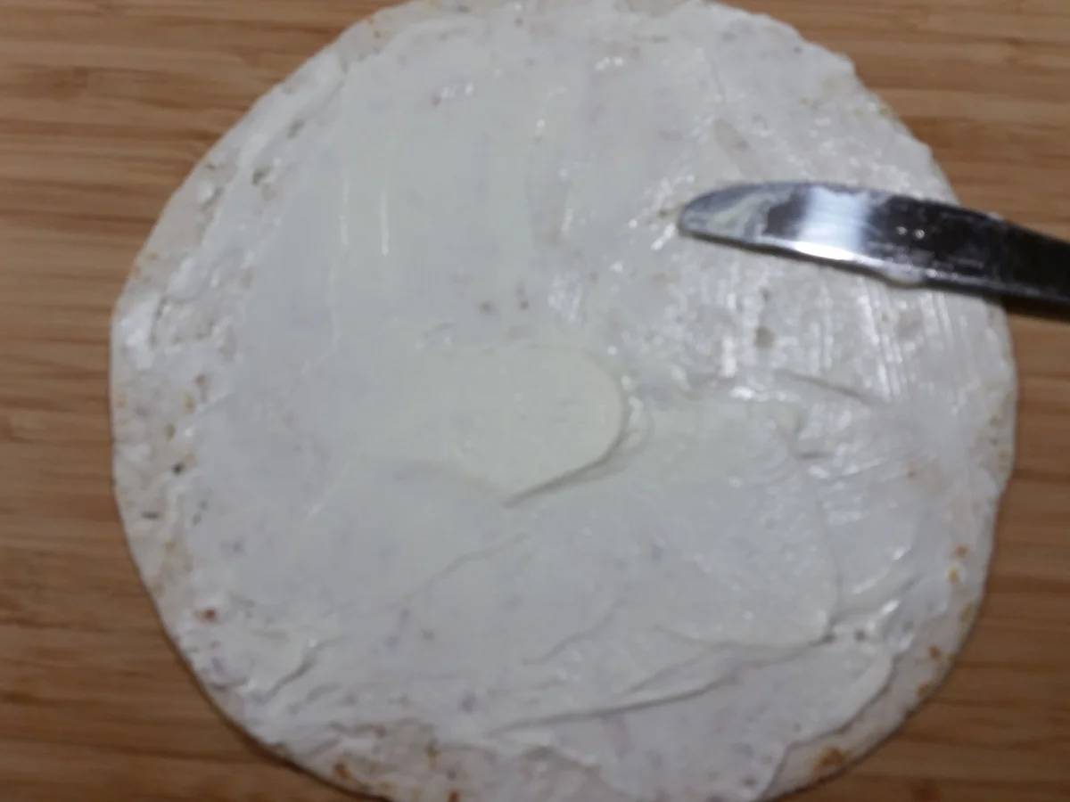 Rezept: Knoblauch-Wrap mit Knusper-Hähnchen Kochbar Challenge 2.0 (Februar 2021) Bild Nr. 10308 Knoblauch-Wrap mit Knusper-Hähnchen Kochbar Challenge 2.0 (Februar 2021) - Rezept - Bild Nr. 10308