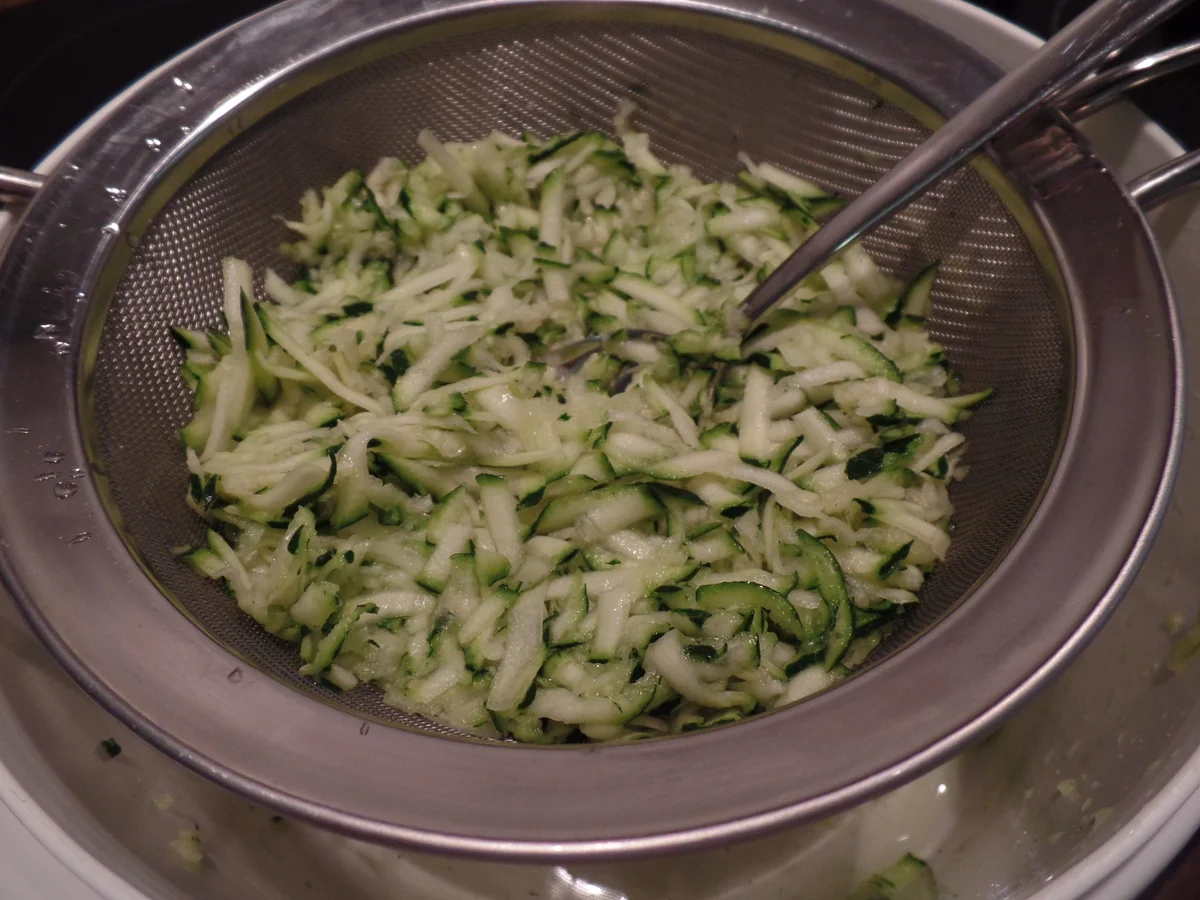 Feta-Zucchini-Muffins - Rezept - Bild Nr. 10311