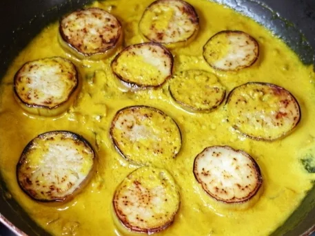 Auberginen in würziger Kokosnuss-Sauce 'Udayana' - Rezept - Bild Nr. 5