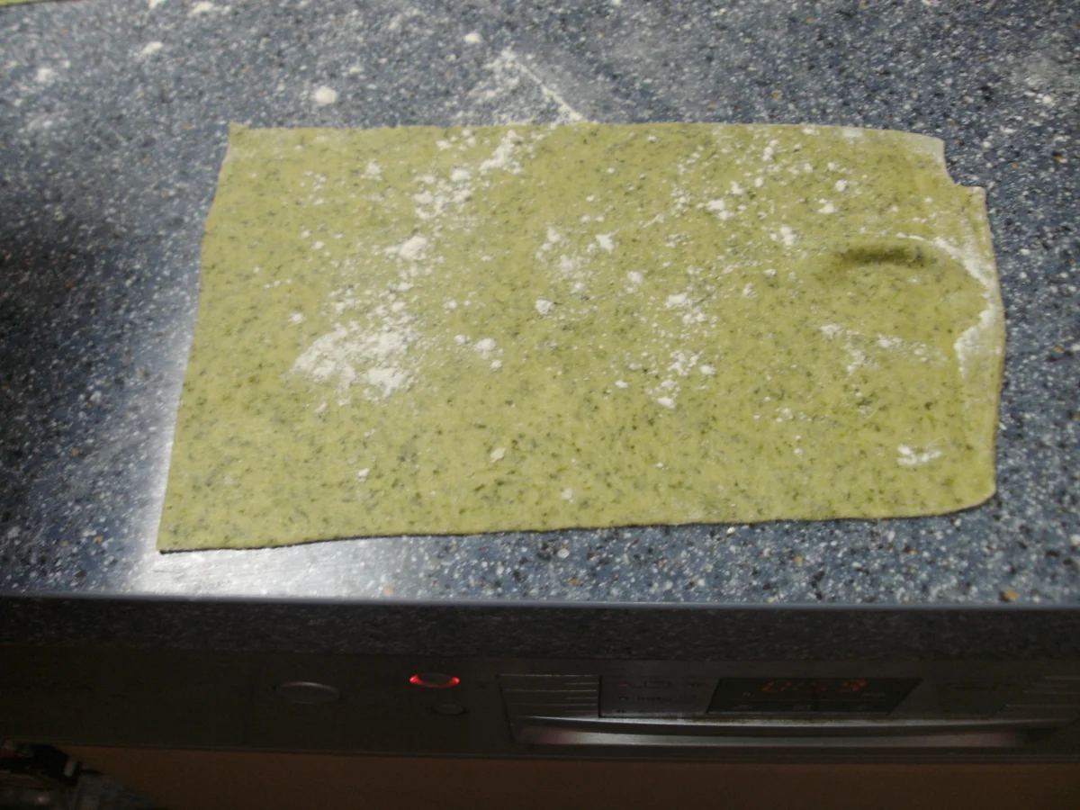 Rezept: Grüne Nudeln Bild Nr. 4 Grüne Nudeln - Rezept - Bild Nr. 4