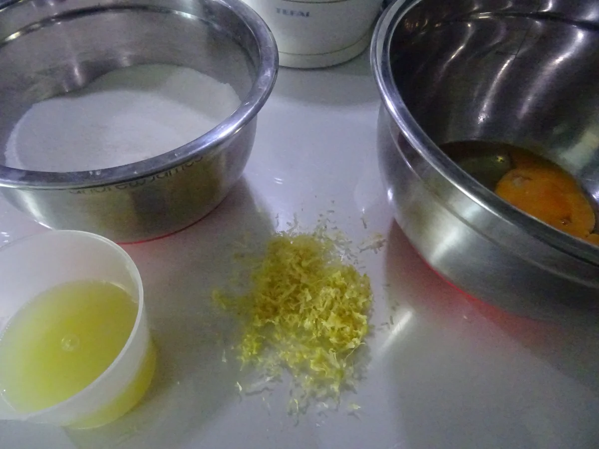 Rezept: Lemon Bars Bild Nr. 6 Lemon Bars - Rezept - Bild Nr. 6