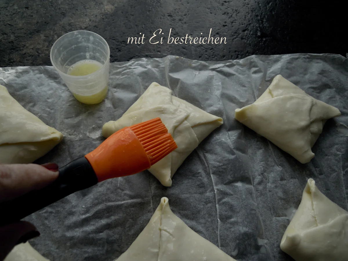 Rezept: Topfengolatschen Bild Nr. 10348 Topfengolatschen - Rezept - Bild Nr. 10348