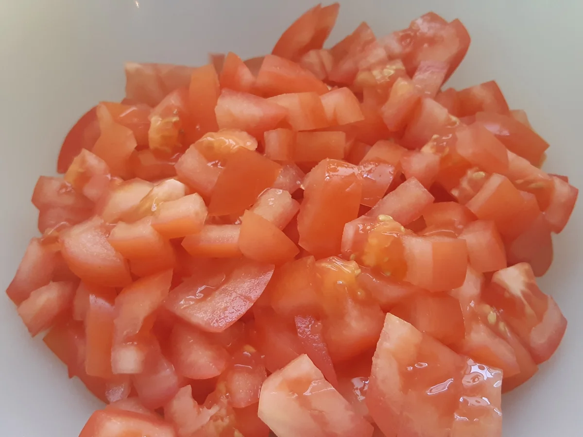 Rezept: Schopska-Salat Bild Nr. 5 Schopska-Salat - Rezept - Bild Nr. 5