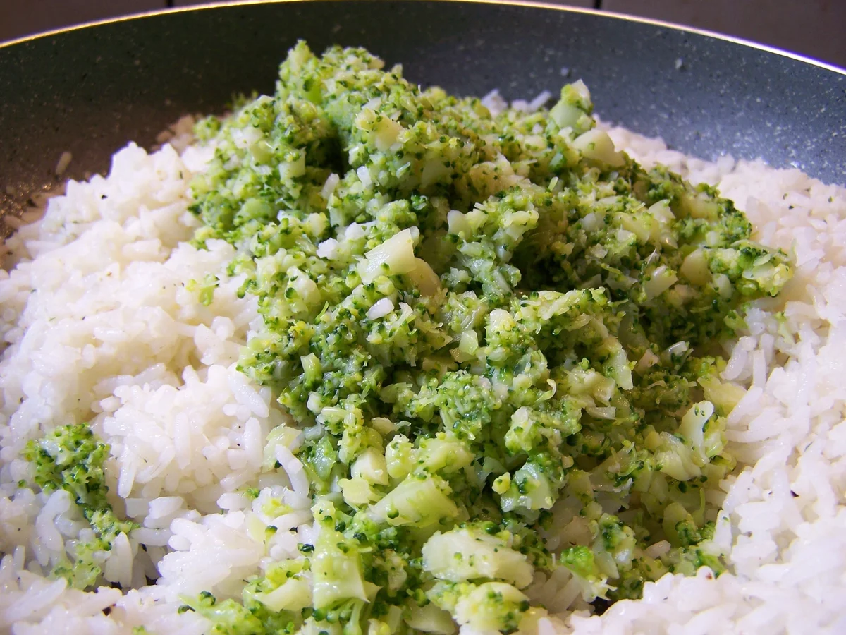 Rezept: Broccolireis mit Hühnchenspiess... Bild Nr. 11 Broccolireis mit Hühnchenspiess... - Rezept - Bild Nr. 11