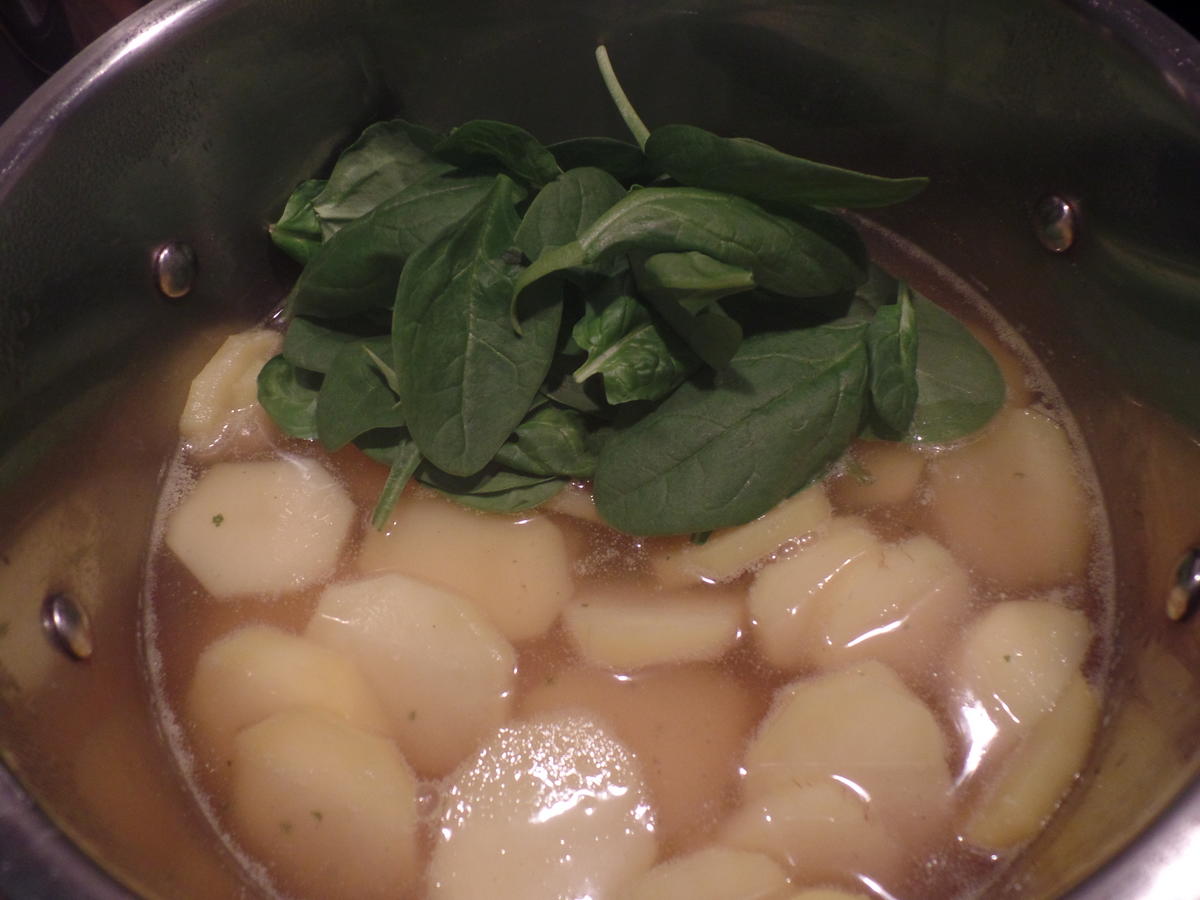 Eier in Kräutersauce - Rezept mit Bild - kochbar.de