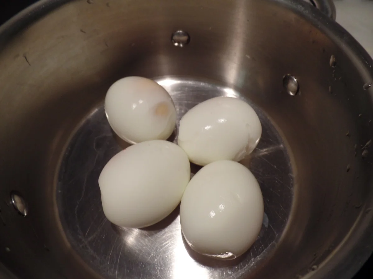 Eier in Kräutersauce - Rezept - Bild Nr. 10363