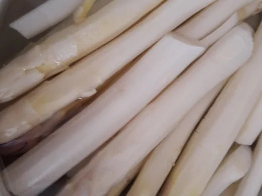 Rezept: Spargel in Kräuterbutter Bild Nr. 7 Spargel in Kräuterbutter - Rezept - Bild Nr. 7