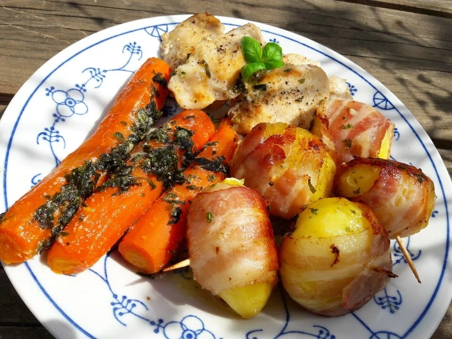 Rezept: Spargel in Kräuterbutter Bild Nr. 13 Spargel in Kräuterbutter - Rezept - Bild Nr. 13