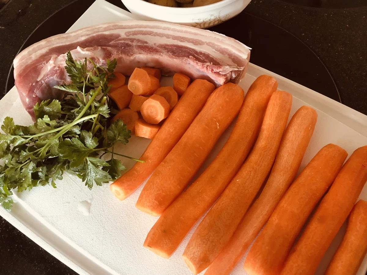 Möhreneintopf mit Frikadellen - Rezept - Bild Nr. 3