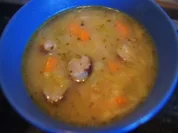 Kartoffelsuppe mit Nürnberger Rostbratwürstchen - Rezept - Bild Nr. 2