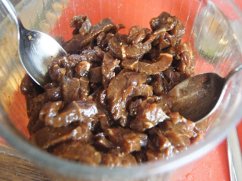 Rindfleisch mit Gemüse aus dem Wok mit Curryreis - Rezept - Bild Nr. 14