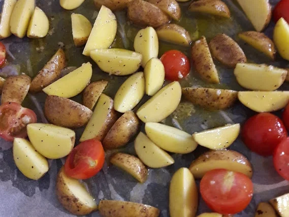 Rezept: Hähnchen mit Basilikum-Sahne-Soße Bild Nr. 7 Hähnchen mit Basilikum-Sahne-Soße - Rezept - Bild Nr. 7