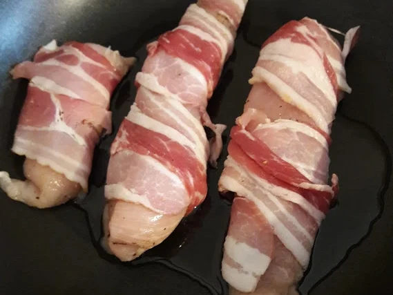 Rezept: Hähnchen mit Basilikum-Sahne-Soße Bild Nr. 8 Hähnchen mit Basilikum-Sahne-Soße - Rezept - Bild Nr. 8