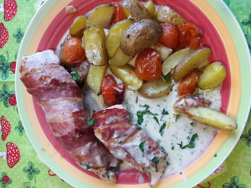 Rezept: Hähnchen mit Basilikum-Sahne-Soße Bild Nr. 14 Hähnchen mit Basilikum-Sahne-Soße - Rezept - Bild Nr. 14