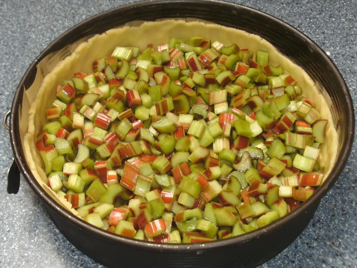Rhabarberkuchen - Rezept - Bild Nr. 7