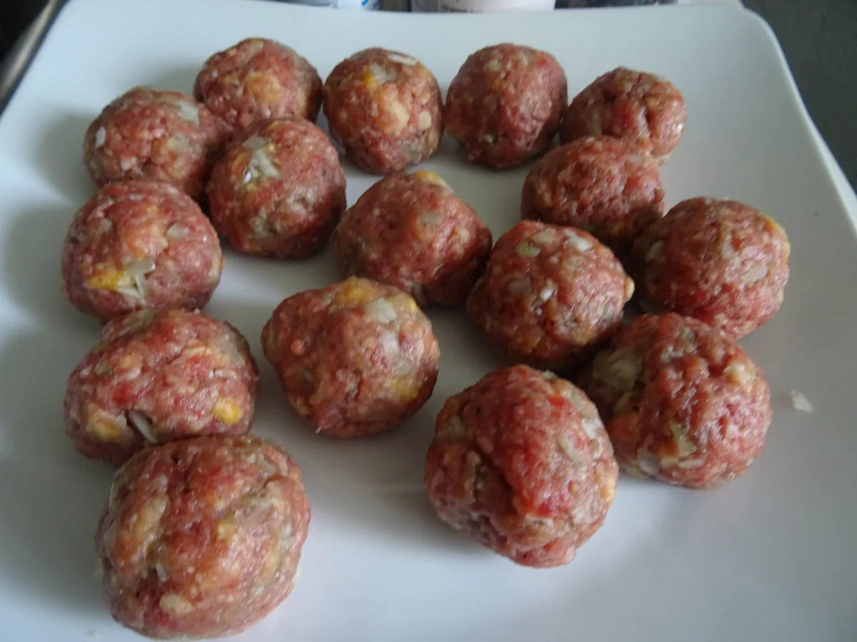 Köttbullar mit Kartoffelstampf - Rezept - Bild Nr. 4
