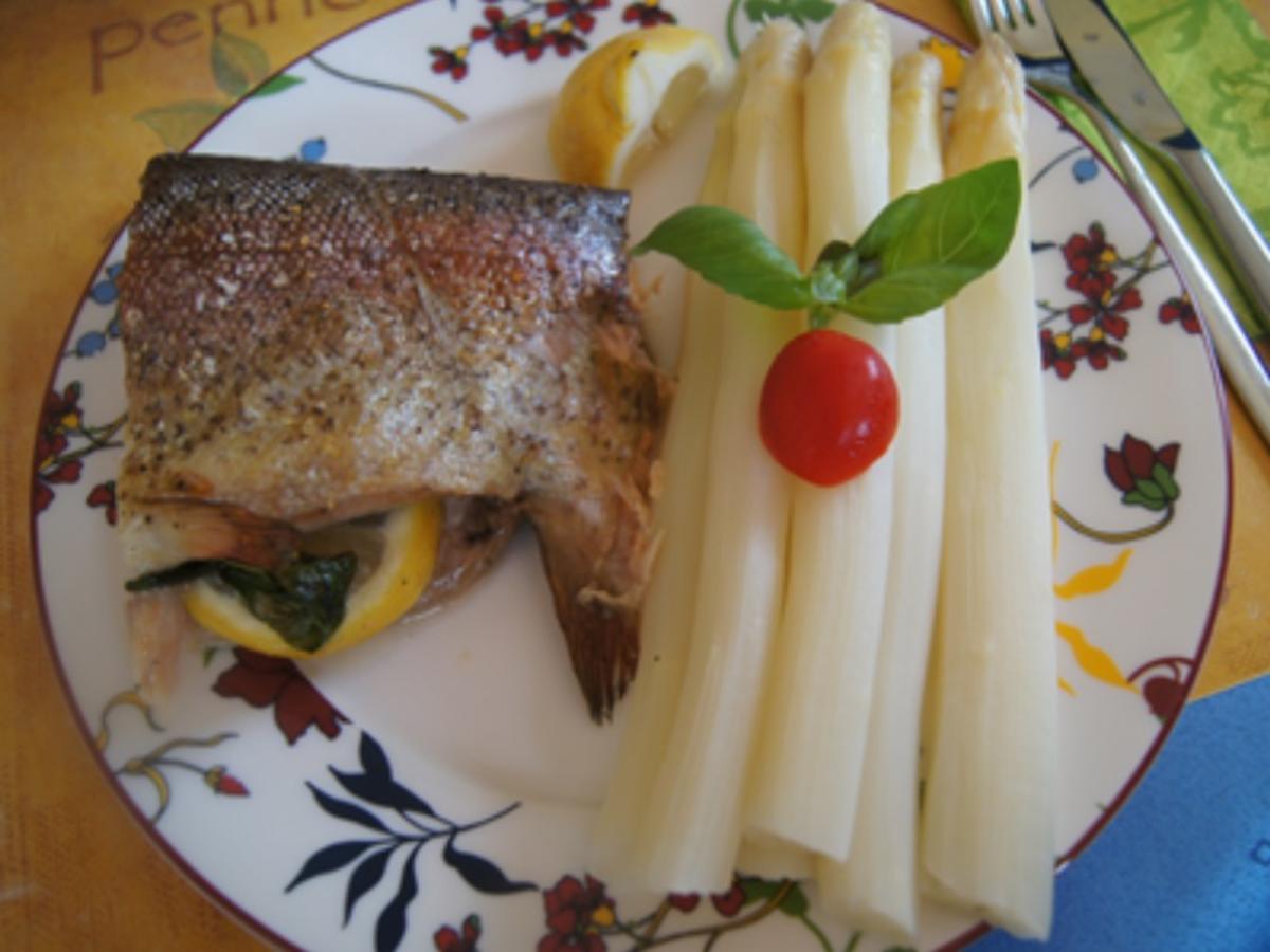 Lachsforelle mit Spargel und Zitronen-Butter - Rezept - Bild Nr. 18