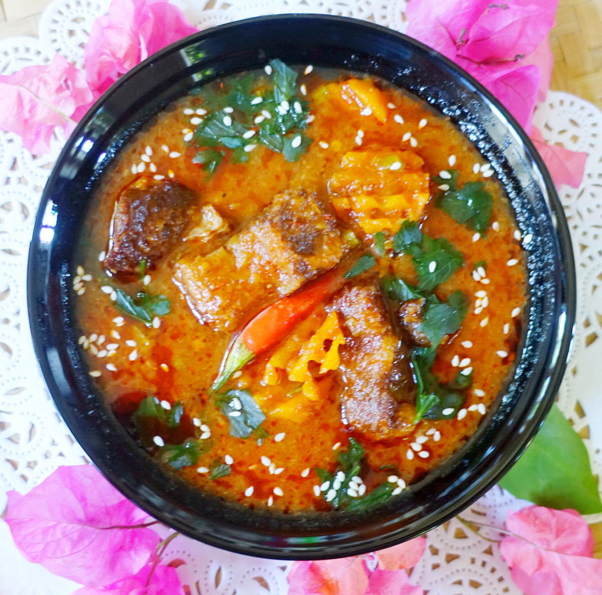 Rotes Rindfleisch-Curry auf thailändische Art - Rezept - Bild Nr. 2