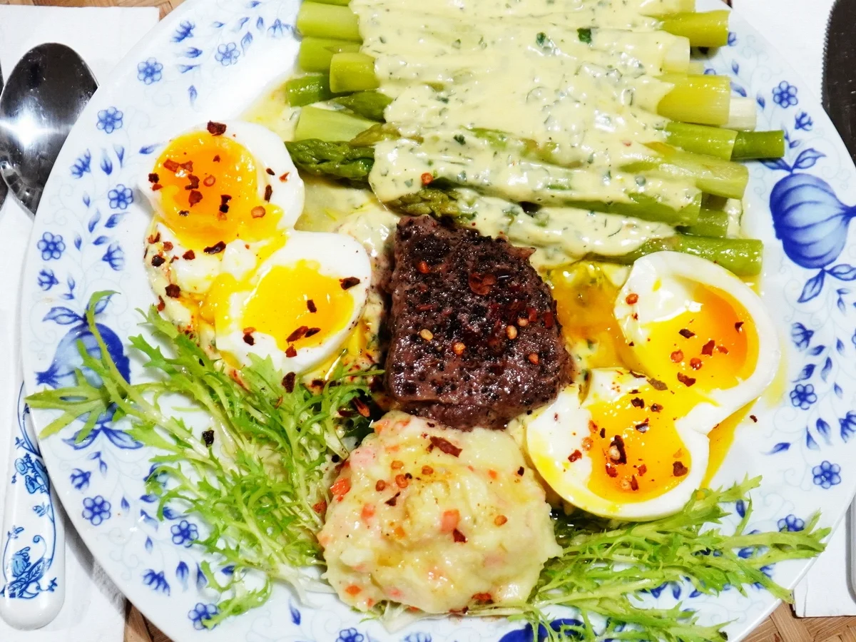 Spargel zu Eier in Schnittlauchsoße - Rezept - Bild Nr. 15