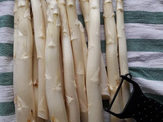 Rezept: Spargel mit Schnitzel Bild Nr. 3 Spargel mit Schnitzel - Rezept - Bild Nr. 3