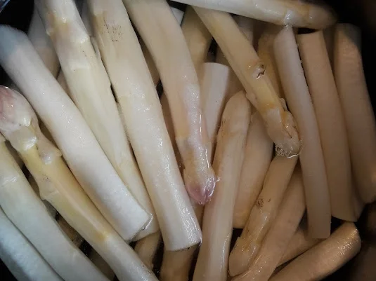 Rezept: Spargel mit Schnitzel Bild Nr. 4 Spargel mit Schnitzel - Rezept - Bild Nr. 4