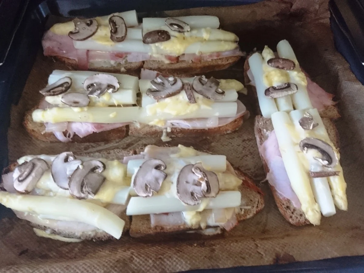 Spargel auf Bauerntoast - Rezept - Bild Nr. 6