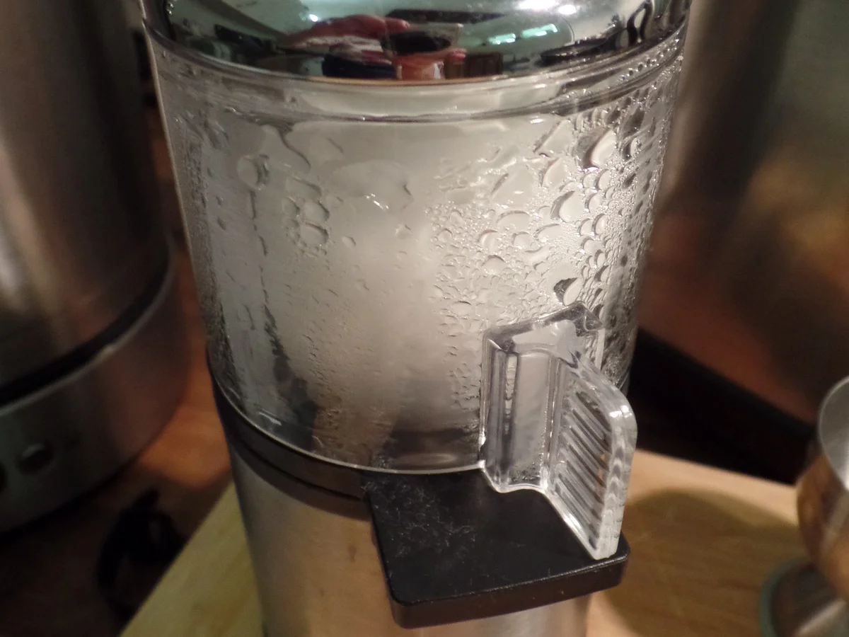 Spargel mit Frischkäsesauce und wachsweichem Ei - Rezept - Bild Nr. 10390