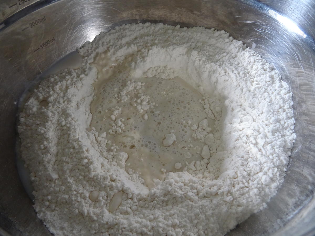 Brot aus Zypern (Hellimli Bidda) - Rezept - Bild Nr. 11