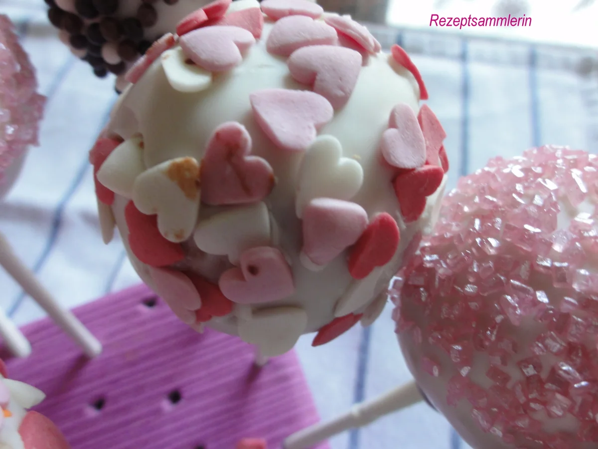 Biskuit:   CAKE ~ POPS (kleine Kuchen am Stiel) - Rezept - Bild Nr. 10382