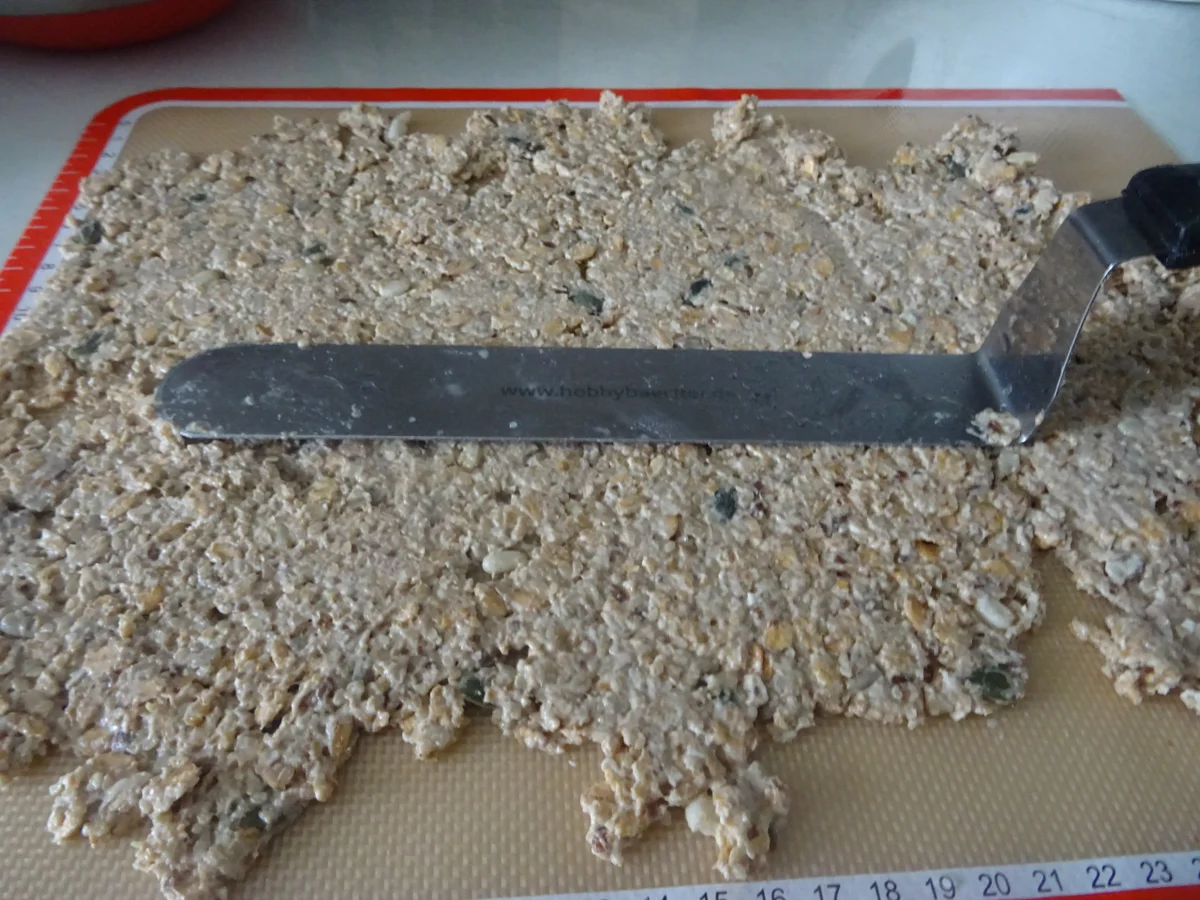 Rezept: Knäckebrot Bild Nr. 4 Knäckebrot - Rezept - Bild Nr. 4