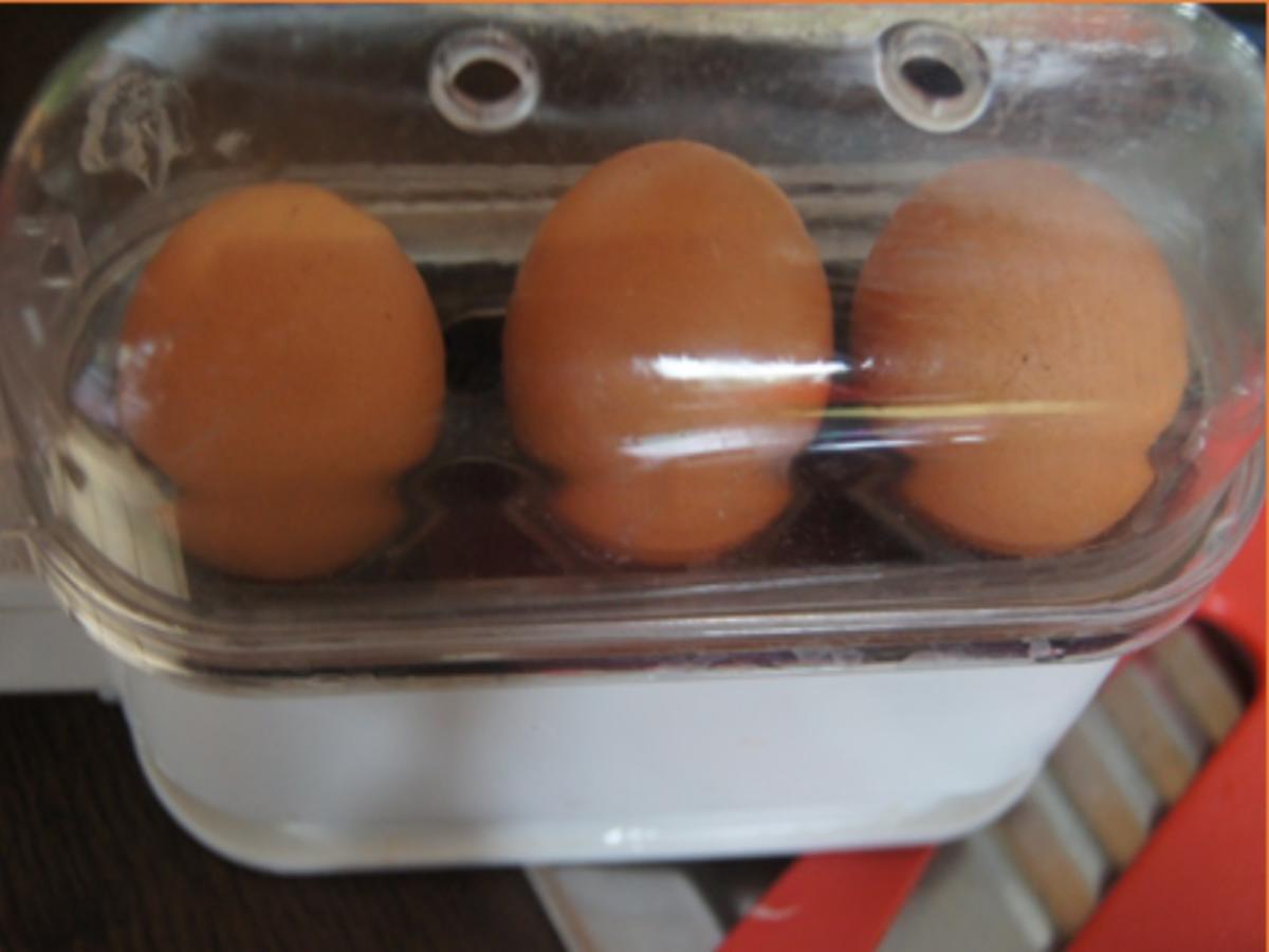 Gekochte Eier mit Pfannengemüse, Champignons und Rösti - Rezept - Bild Nr. 4