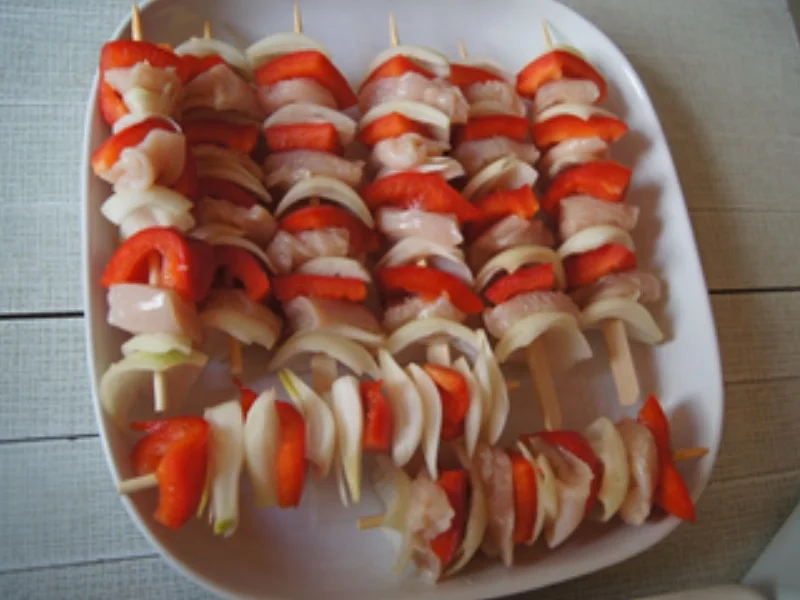 Hähnchen-Gemüse-Spieße mit Champignons und Basmatireis - Rezept - Bild Nr. 5