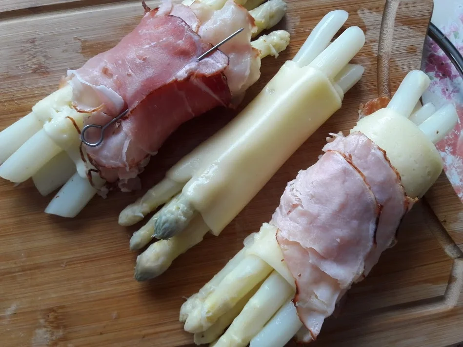 Rezept: Spargelpäckchen Bild Nr. 6 Spargelpäckchen - Rezept - Bild Nr. 6