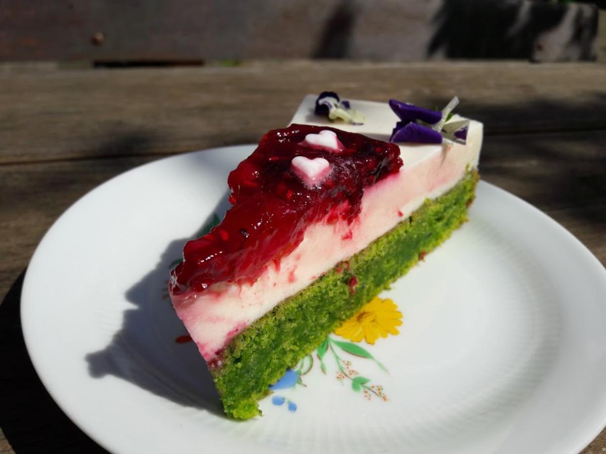 Muttertags-Herz-Torte  zur kochbar Challenge Mai 2020 - Rezept - Bild Nr. 3