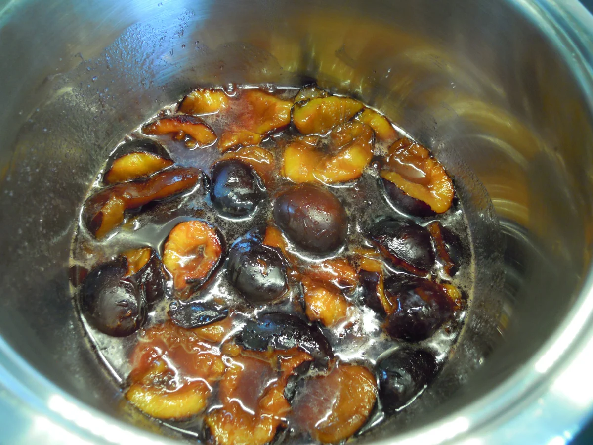 Rezept: Zwetschge mit Rumrosinen Bild Nr. 5 Zwetschge mit Rumrosinen - Rezept - Bild Nr. 5