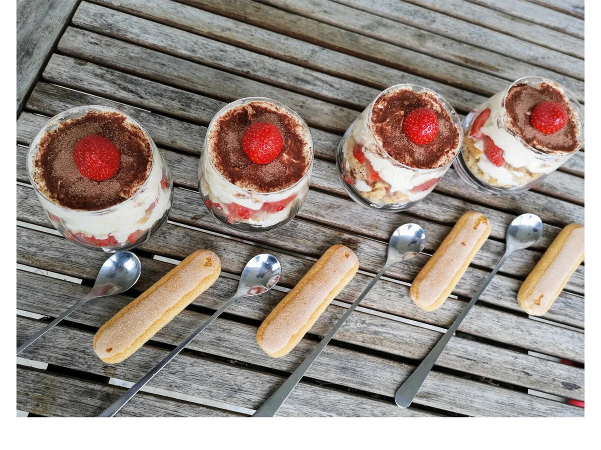 Rezept: BiNe` S ERDBEERTIRAMISU Bild Nr. 8 BiNe` S ERDBEERTIRAMISU - Rezept - Bild Nr. 8