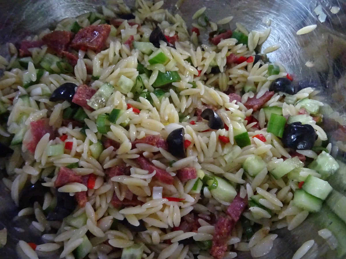 Rezept: Kritharaki-Salat scharf Bild Nr. 5 Kritharaki-Salat scharf - Rezept - Bild Nr. 5