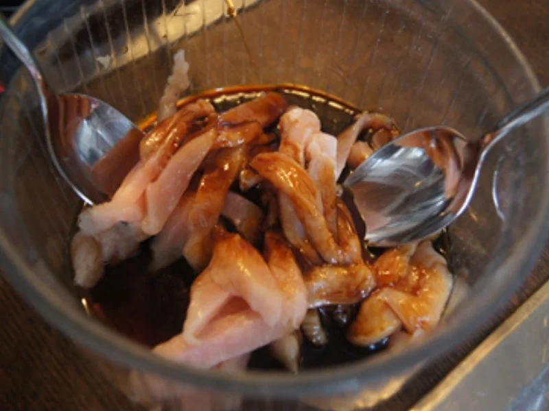 Rezept: Gebratene Nudeln mit Putenbrustfilet Bild Nr. 11 Gebratene Nudeln mit Putenbrustfilet - Rezept - Bild Nr. 11