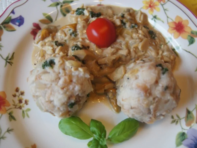 Semmelknödel mit Rahmsteinpilzen - Rezept - Bild Nr. 22
