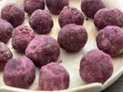 Rezept: Energiebällchen mit roter Beete Bild Nr. 2 Energiebällchen mit roter Beete - Rezept - Bild Nr. 2