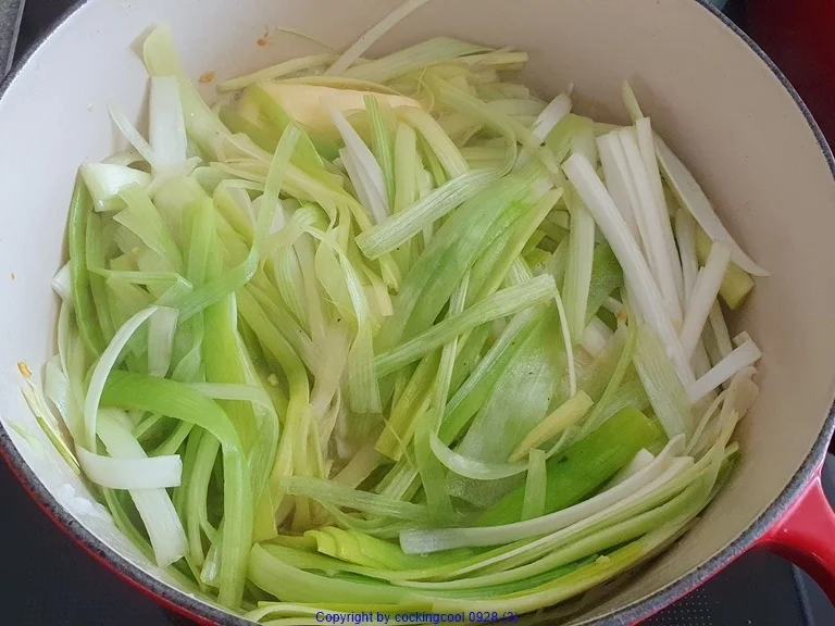 Schweinebraten Porree Gemüse und Salzkartoffel - Rezept - Bild Nr. 5