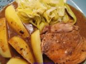 Schweinebraten Porree Gemüse und Salzkartoffel - Rezept - Bild Nr. 2