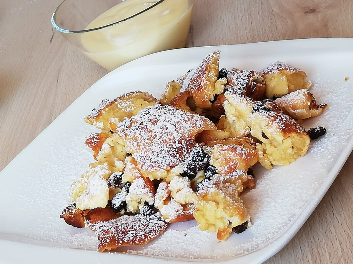 Rezept: Wiener Kaiserschmarrn Bild Nr. 4 Wiener Kaiserschmarrn - Rezept - Bild Nr. 4